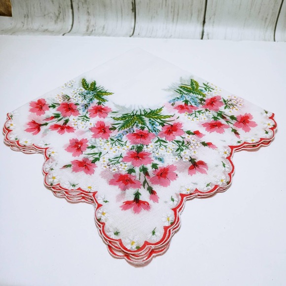 Vintage Pink & Blue Flower Handkerchief Scalloped Trim Cottagecore Hankie (lbba) - Picture 1 of 7
